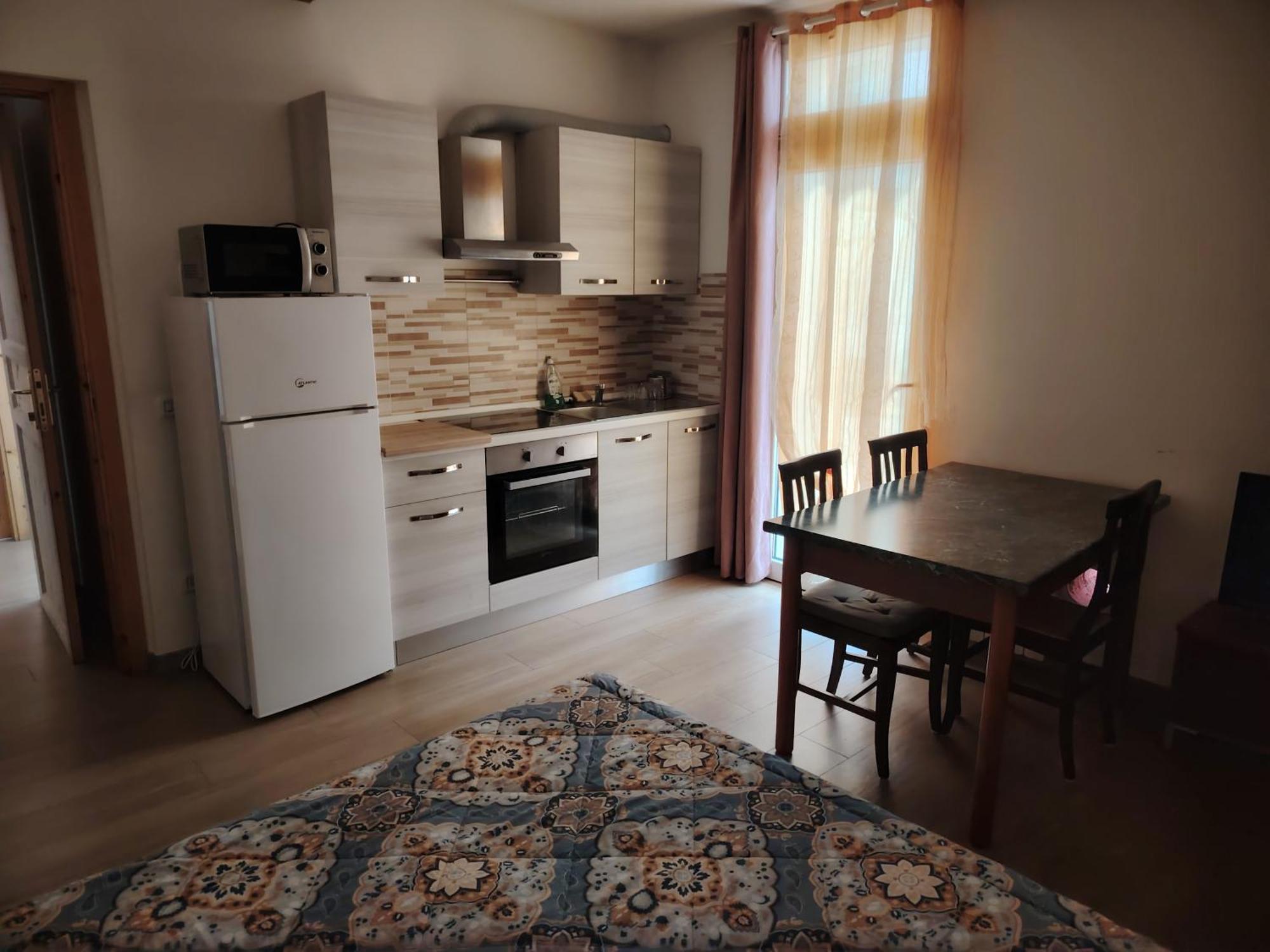 Casa Paradigna Парма Экстерьер фото