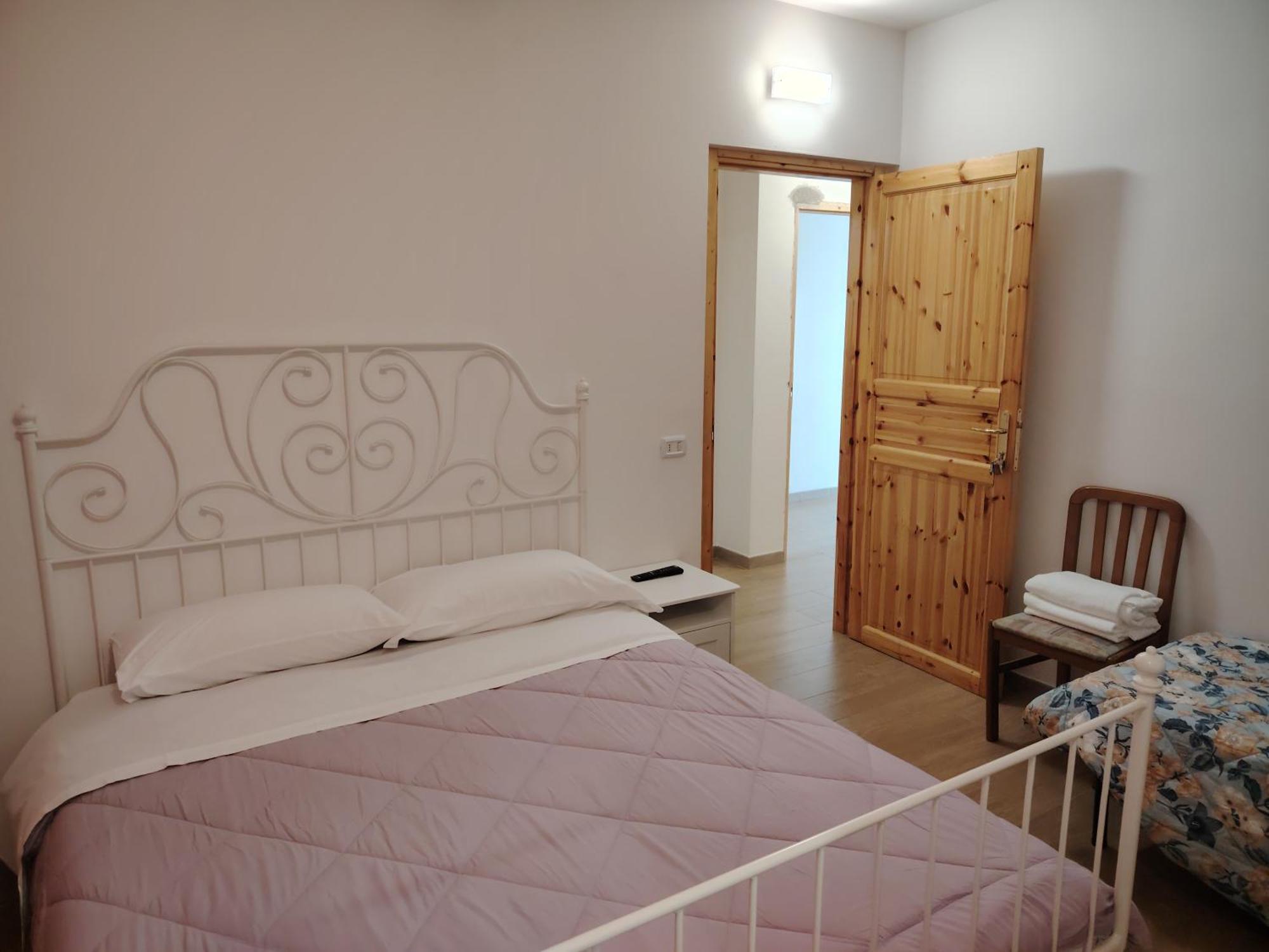 Casa Paradigna Парма Экстерьер фото