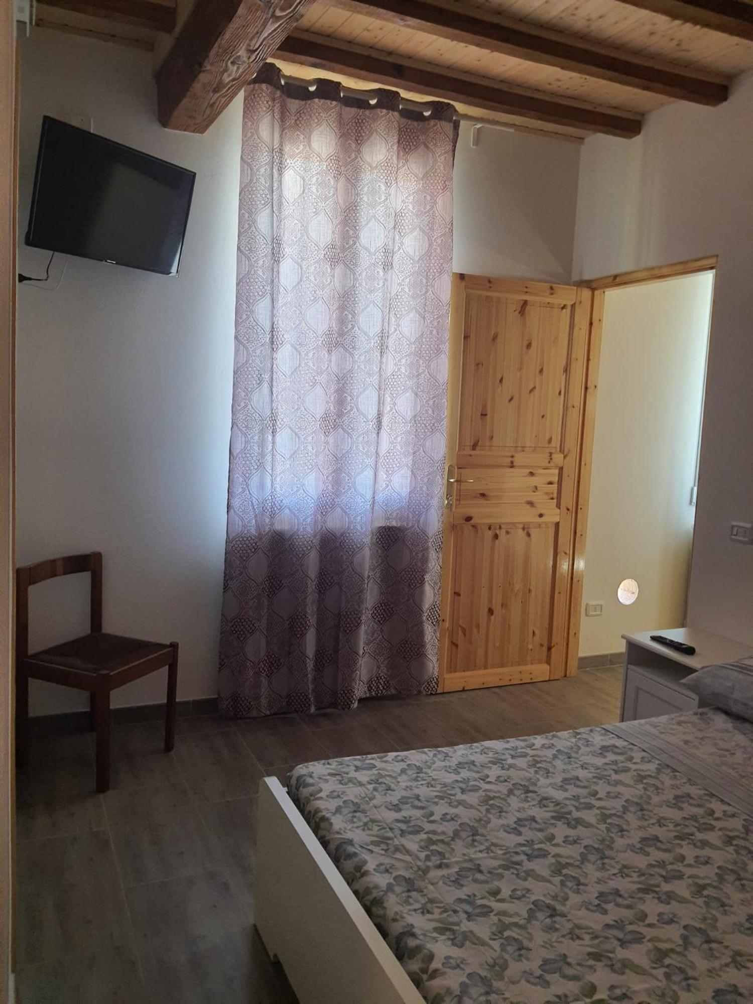 Casa Paradigna Парма Экстерьер фото